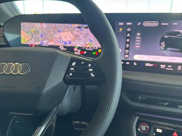 Audi Q5 view 14