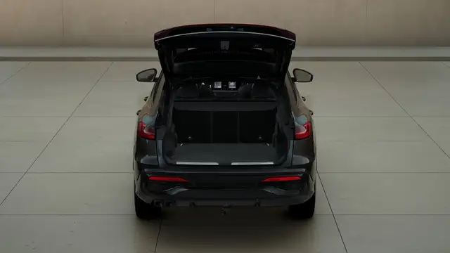 Audi Q5 view 6
