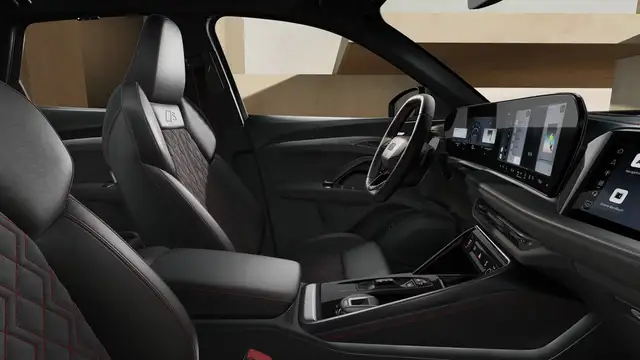 Audi Q5 view 9