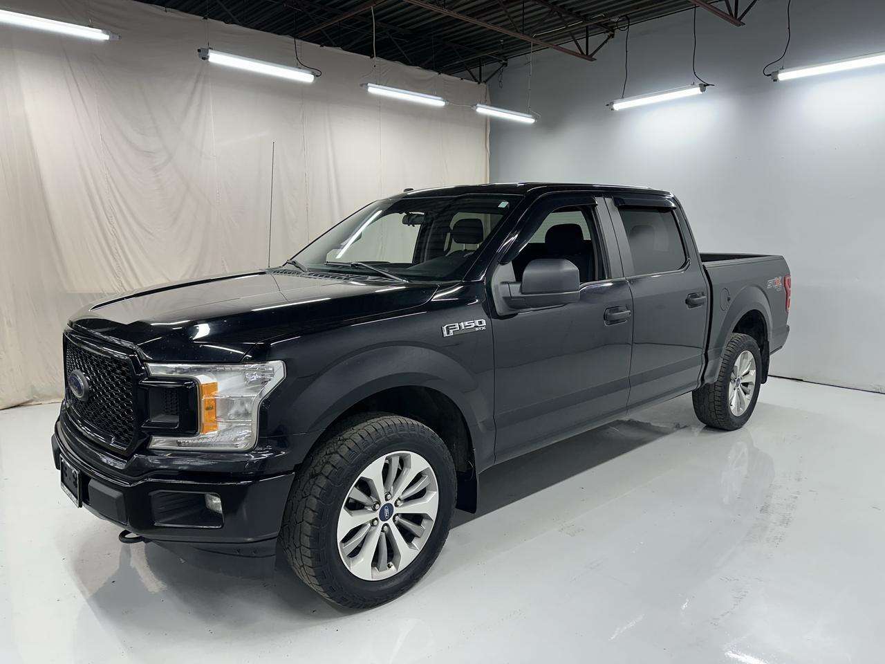 2018 Ford F-150 XLT 4WD SuperCrew 5.5' Box — снимка 1
