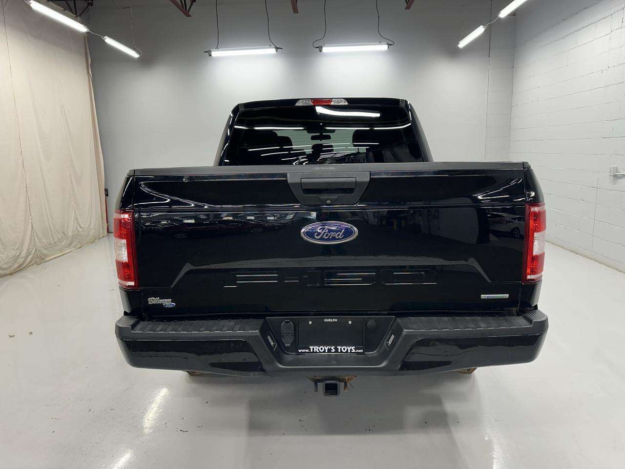 2018 Ford F-150 XLT 4WD SuperCrew 5.5' Box — снимка 1