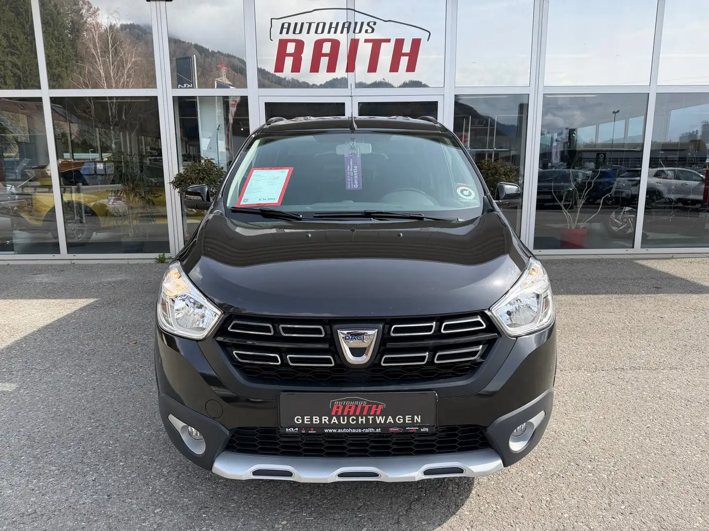 Dacia Lodgy Lodgy Blue dCi 115 Celebration Grau - 2