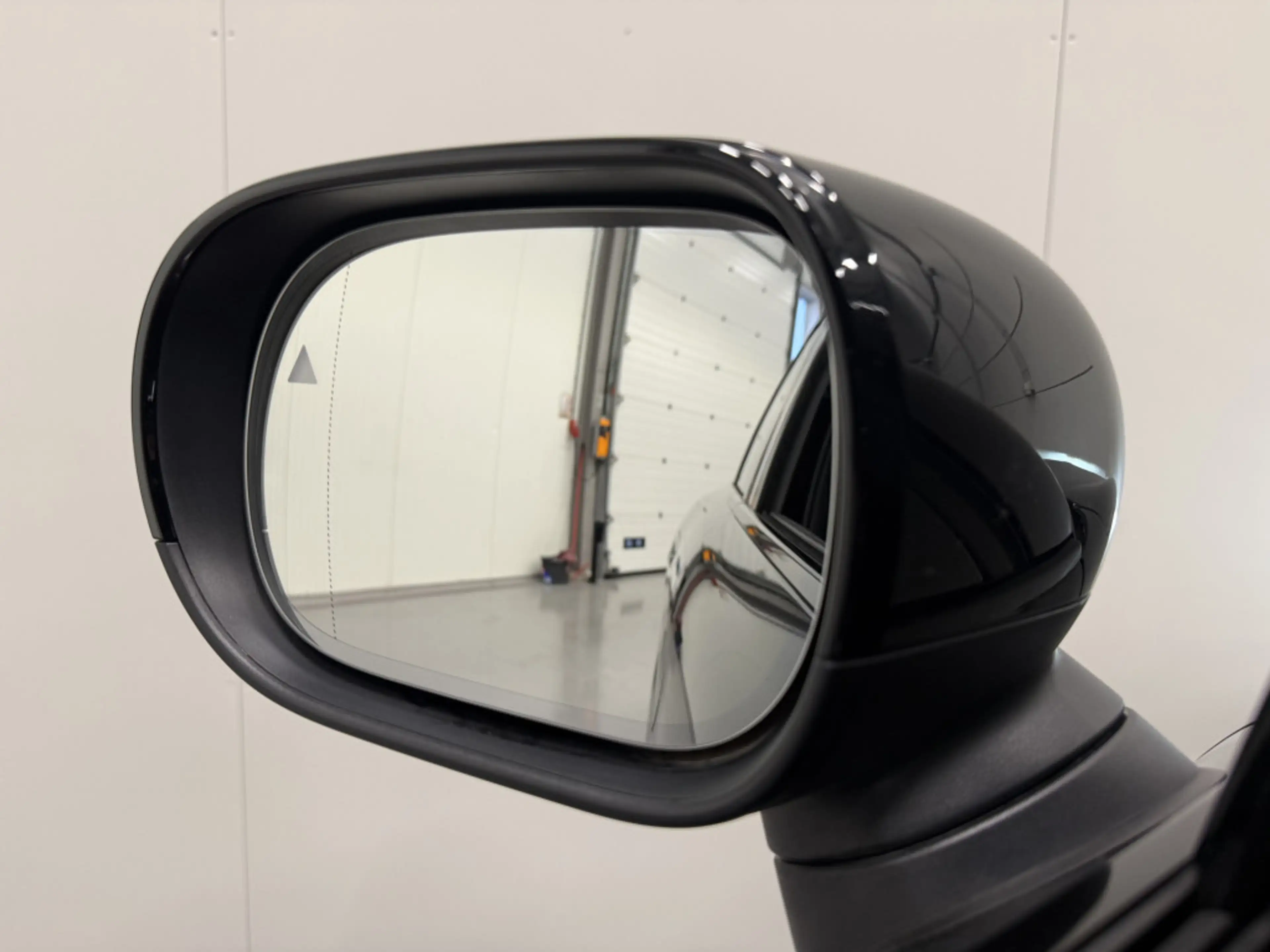 MINI John Cooper Works Countryman 1.5 C JCW XL BLACK PANO/H&K/HEAD-UP/20"/JCW-LEER S — photo 37