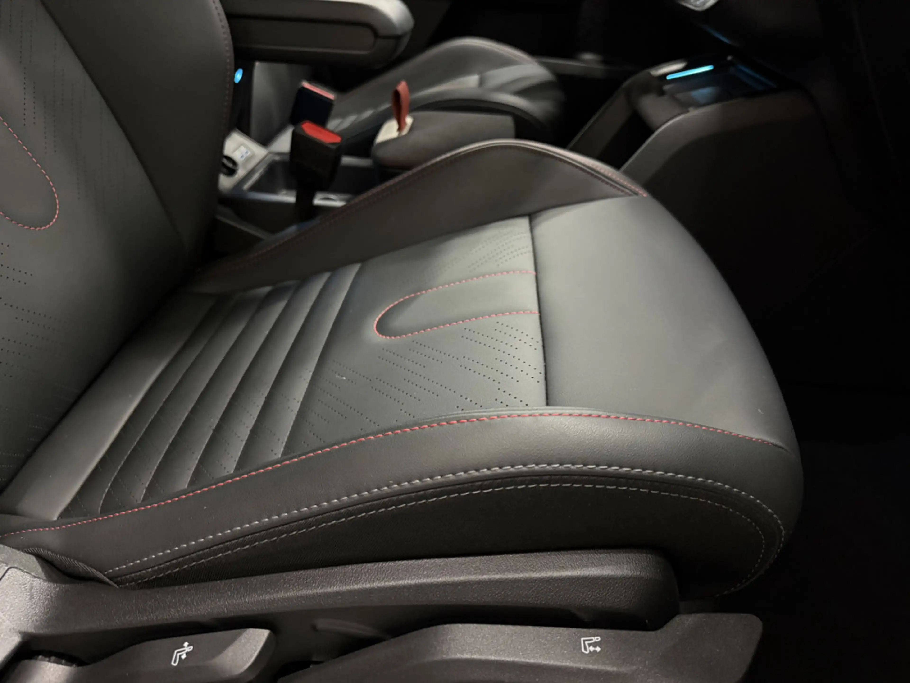 MINI John Cooper Works Countryman 1.5 C JCW XL BLACK PANO/H&K/HEAD-UP/20"/JCW-LEER S — photo 46
