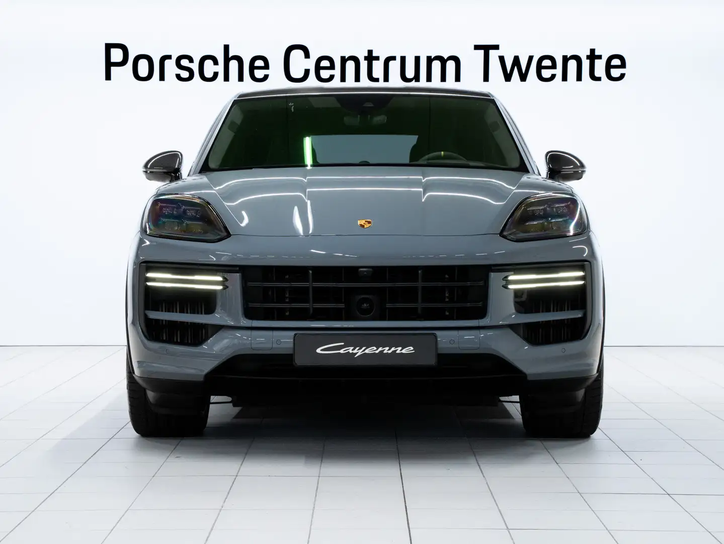 Porsche Cayenne Turbo E-Hybrid Coupé met GT-Pakket Gris - 2