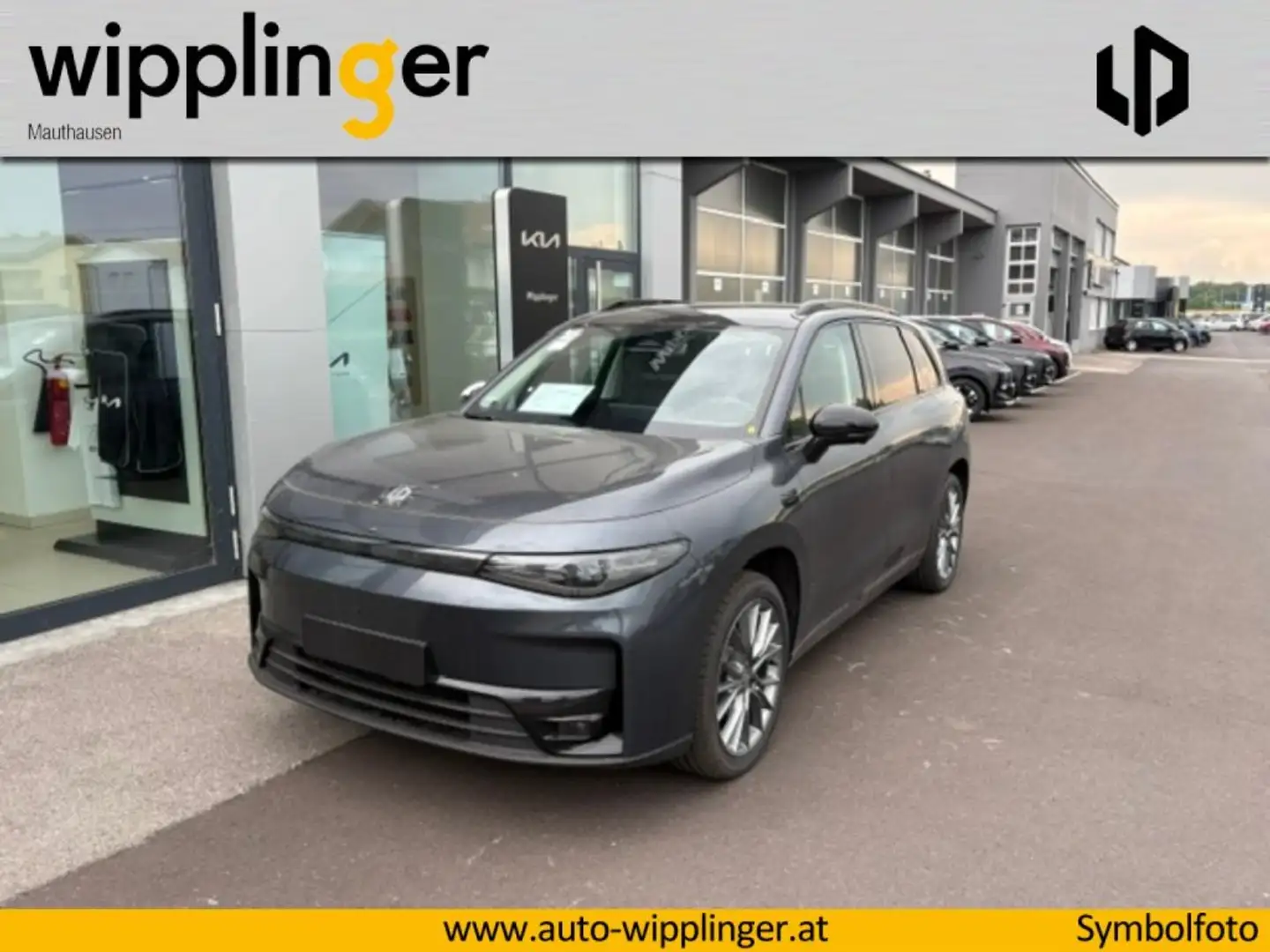 Leapmotor C10 Design Pro 69,9 kwh Grau - 1
