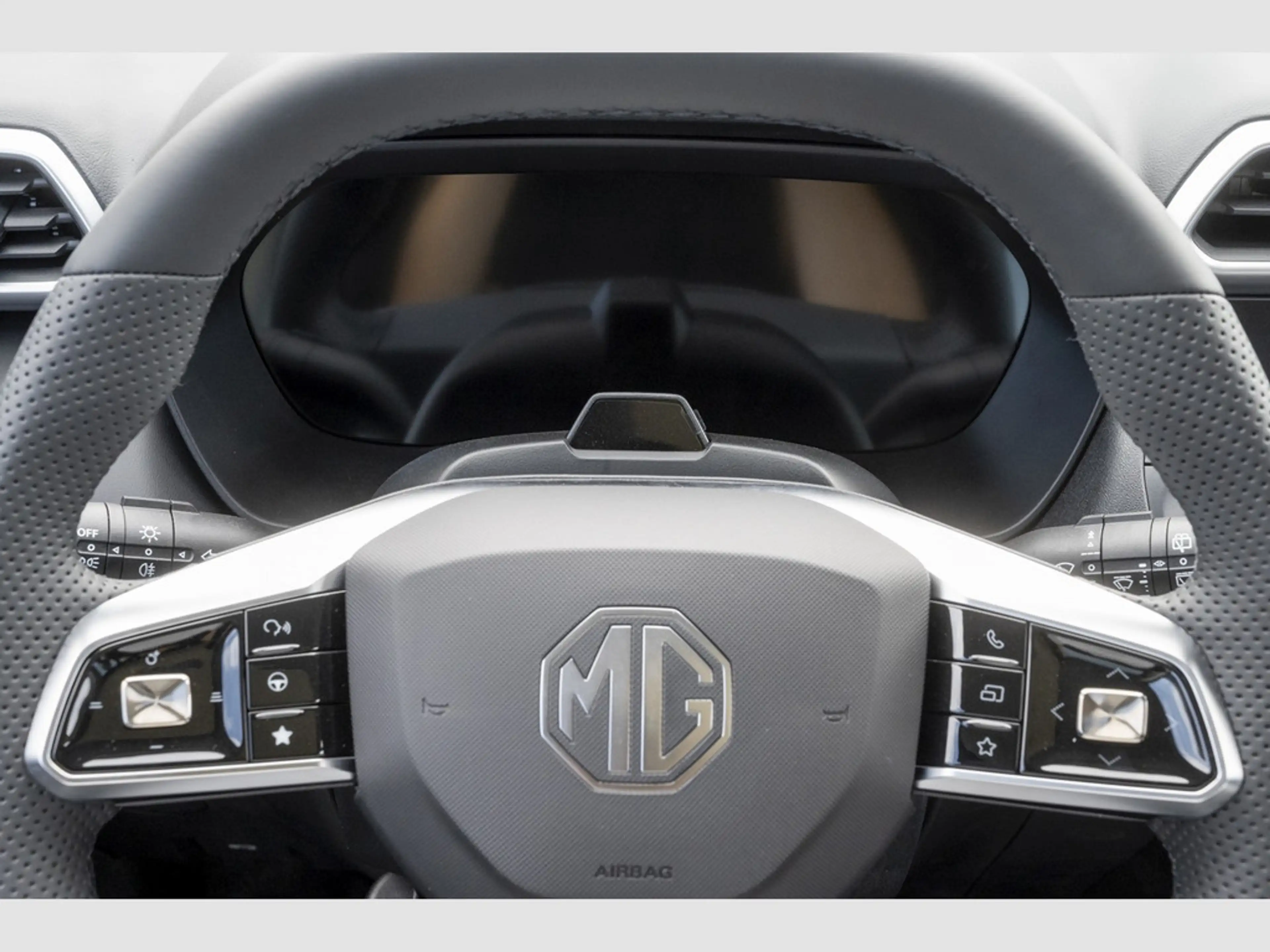 MG ZS Hybrid+ Luxury MY26 inkl. 1000€ Tankguthaben — photo 14