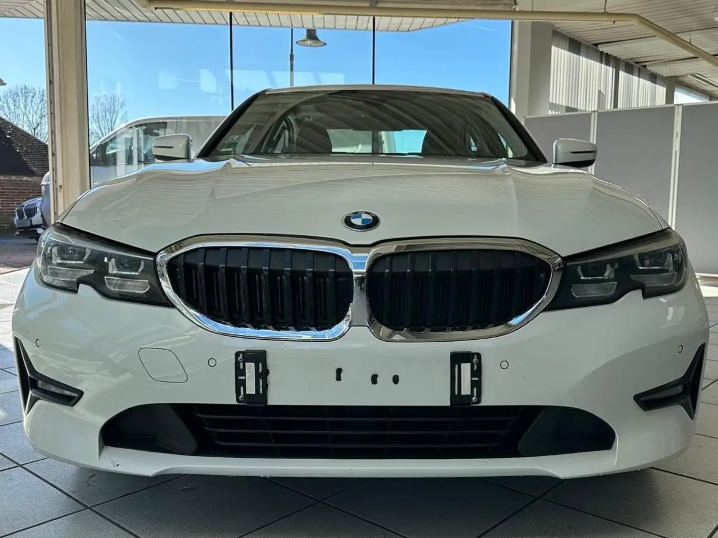 BMW 318 318 d, Advantage Weiß - 1