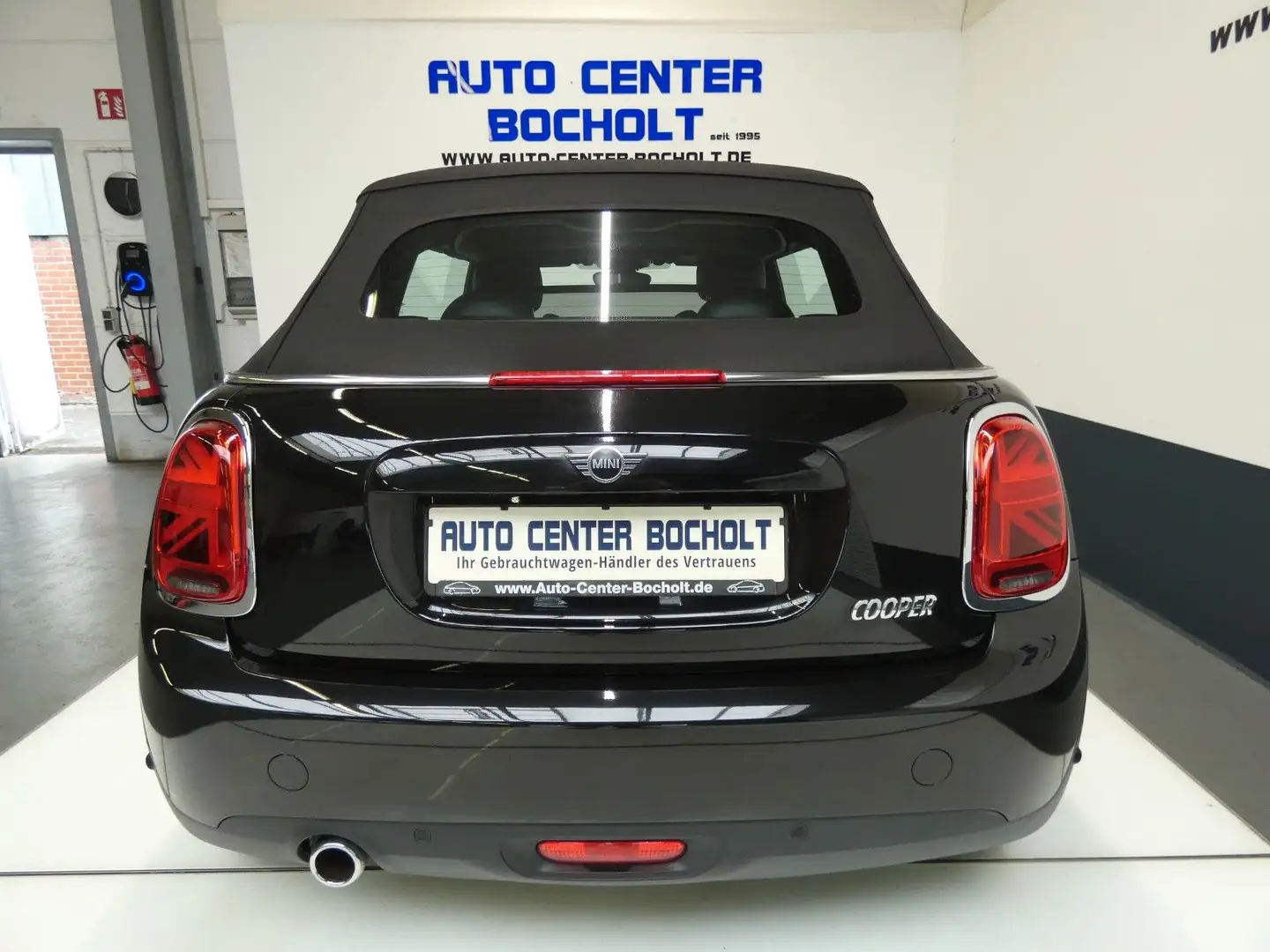MINI Cooper Cabrio *Pepper*Navi*Klimaautomatik*Leder Noir - 2