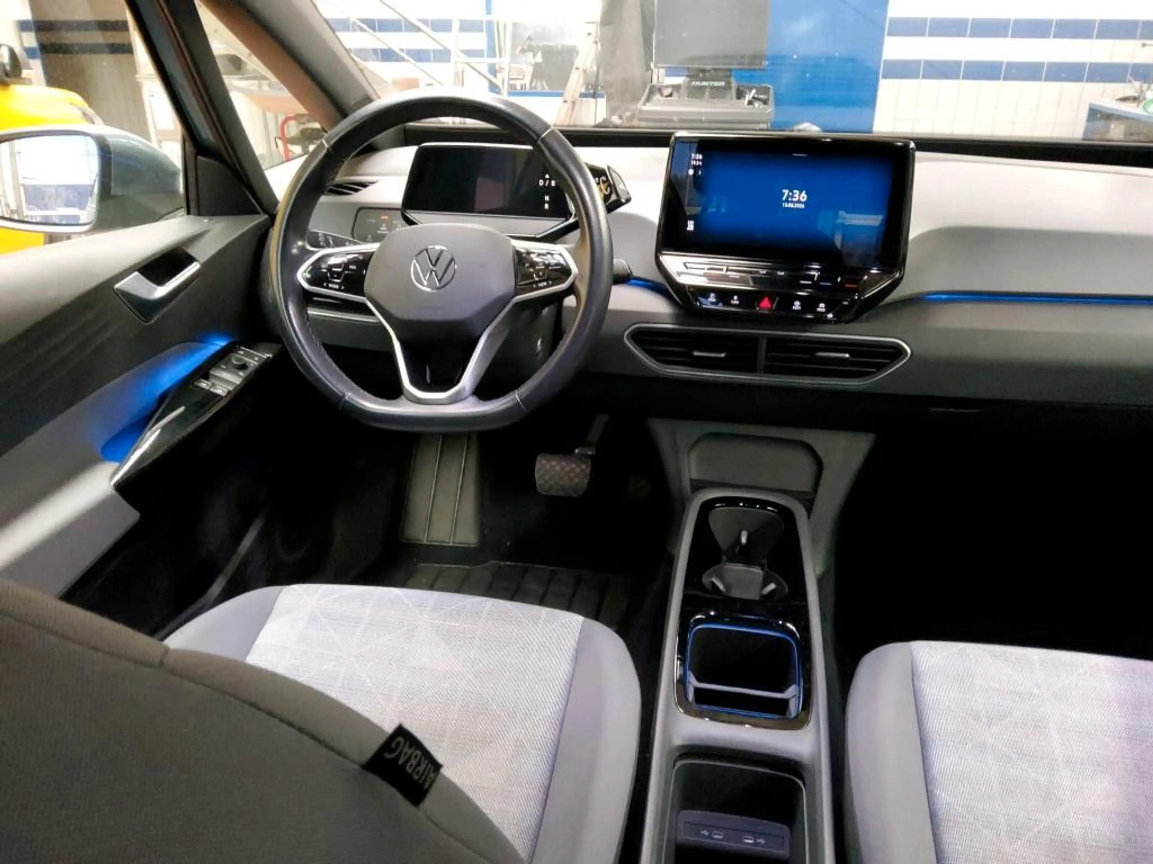 Volkswagen ID.3 Pro LED Navi WP SHZ ACC Keyless Kamera — photo 5