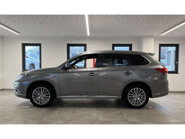 Mitsubishi Outlander 2.4 PHEV Plug-in Hybrid Spirit Plus 360°Kamera