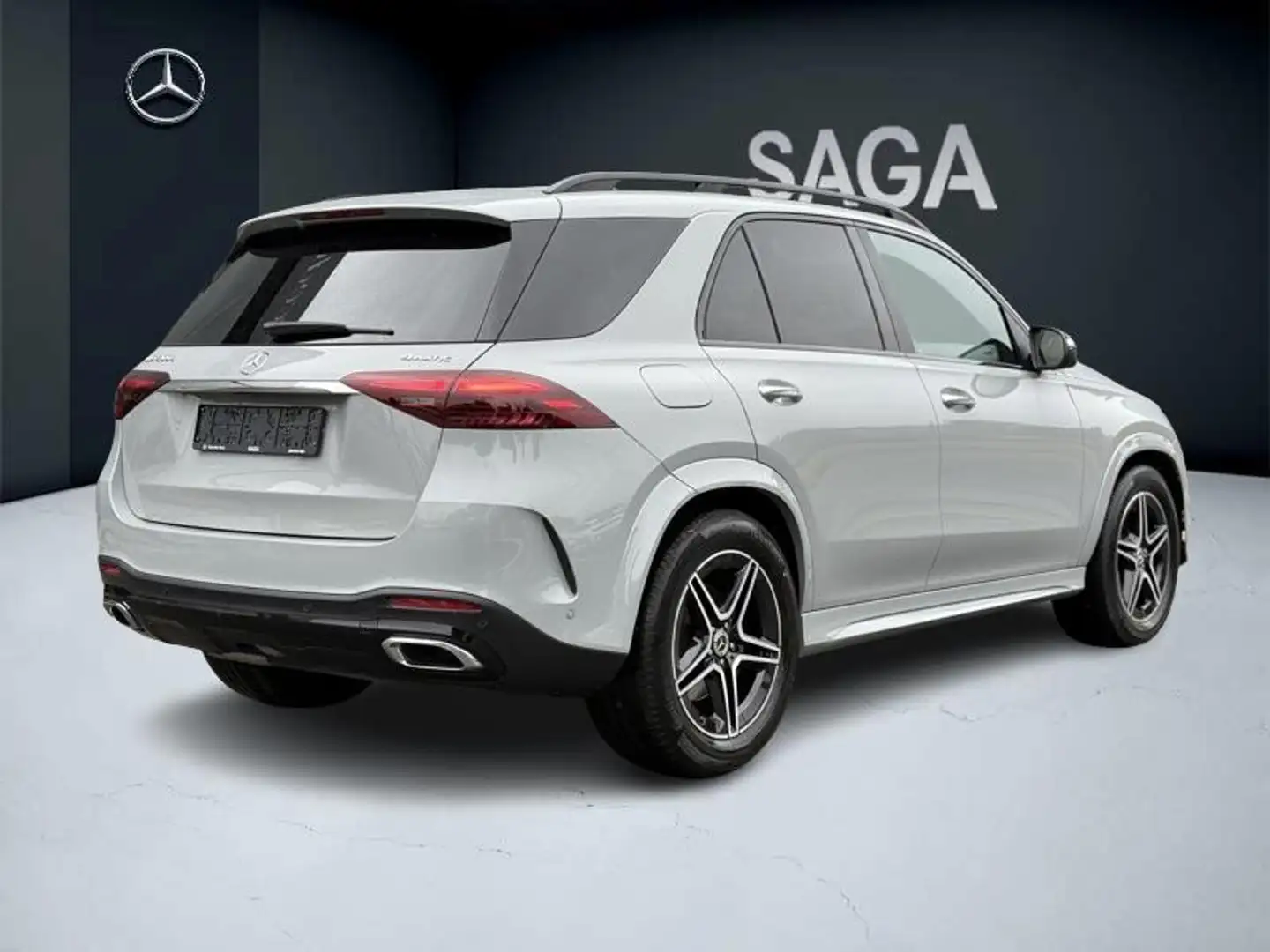 Mercedes-Benz GLE 300 d 4MATIC AMG Airmatic Attelage Burmester Gris - 2