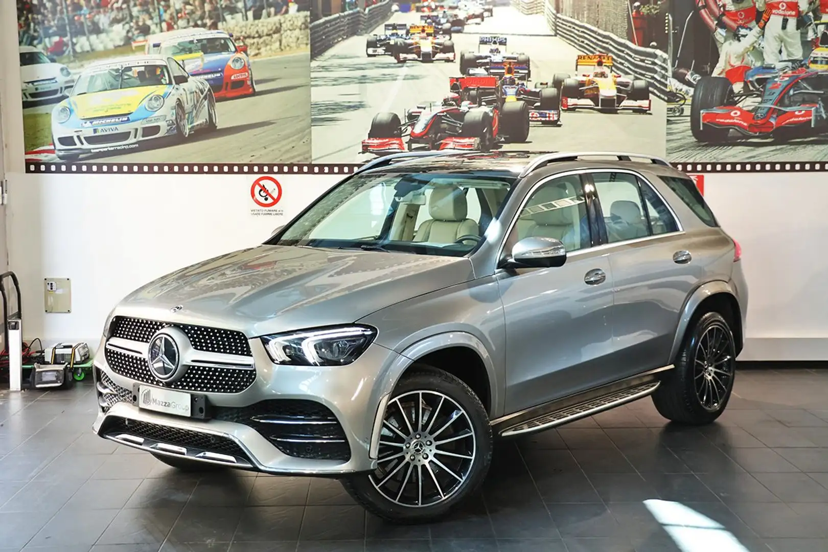 Mercedes-Benz GLE 300 d 4Matic Premium AMG - TETTO/SEDILI VENT./360/21" Grau - 1