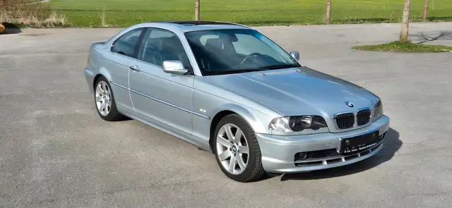 BMW 323 Ci 1. Hand Vollausstattung