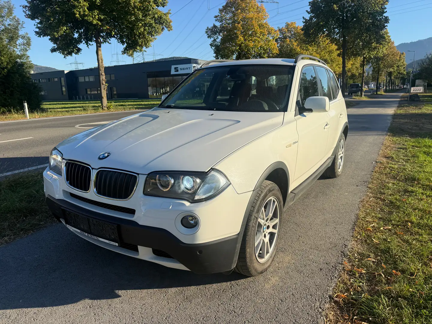 BMW X3 2.0d Automatik Weiß - 1
