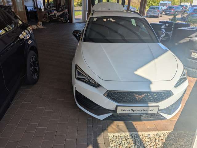 Imagine CUPRA Leon Leon Sportstourer  1,5 eTSI