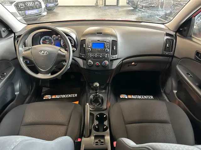 Hyundai I30 view 6