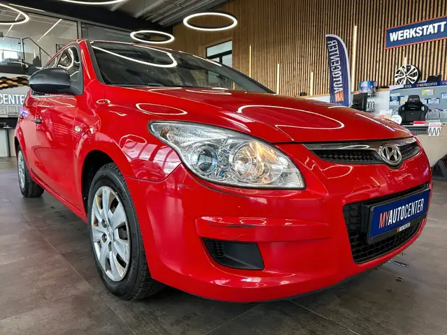 Hyundai I30 view 3