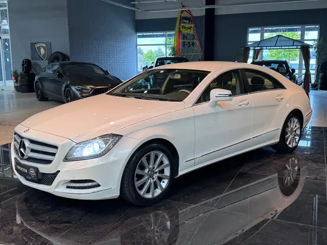 Mercedes-Benz CLS 250 CLS250 CDI LED Bi-Xenon Memory Leder Comand PDC