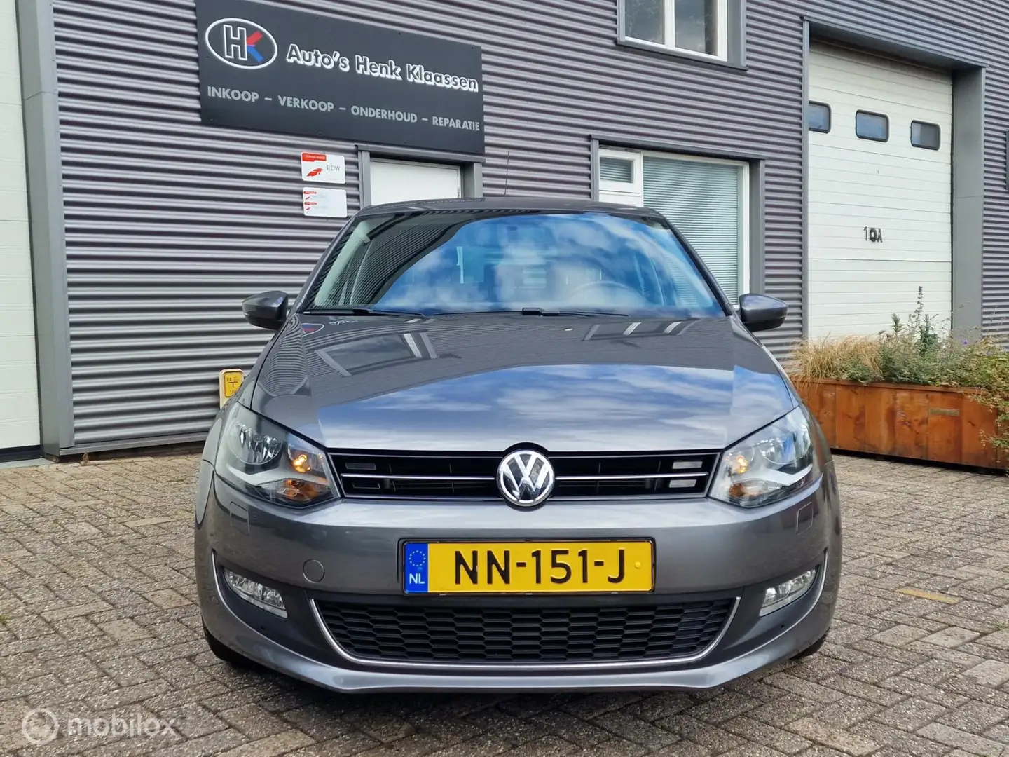 Volkswagen Polo 6r 5-deurs 1.2TSi Highline LM17 Clima PDC 70 Grijs - 2