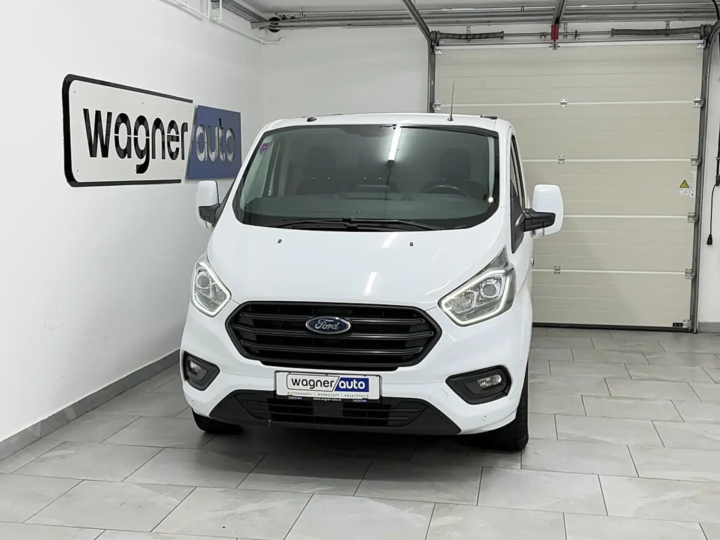 Ford Transit Custom Kastenwagen2,0 TDCi L1H1 300 Trend.LED/PDC/Temp... Weiß - 1