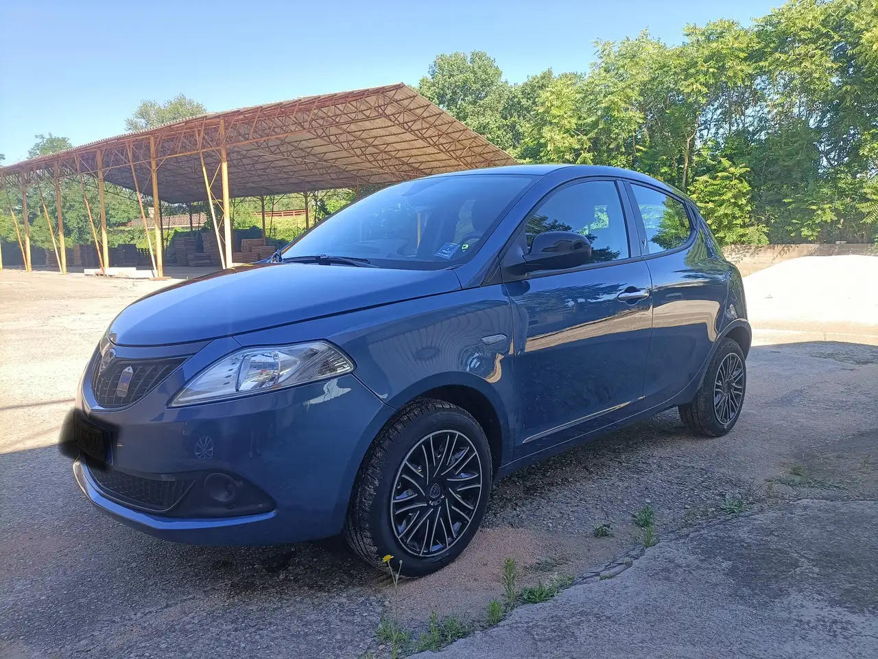 Lancia Ypsilon 2024