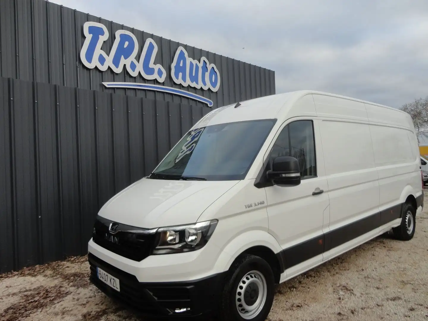 MAN TGE 3140 3.5T EXTRA-LONG SURELEVE 2.0 140CH Blanc - 1
