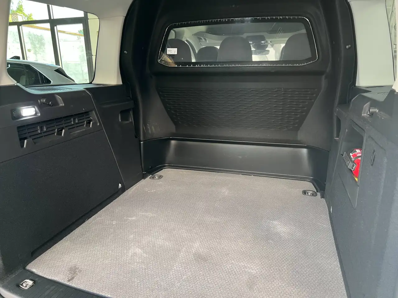 Volkswagen Caddy Maxi Combi Plus 2.0 TDi 5 pl. / Camera + Park Assist / Apple, миниатюра 12