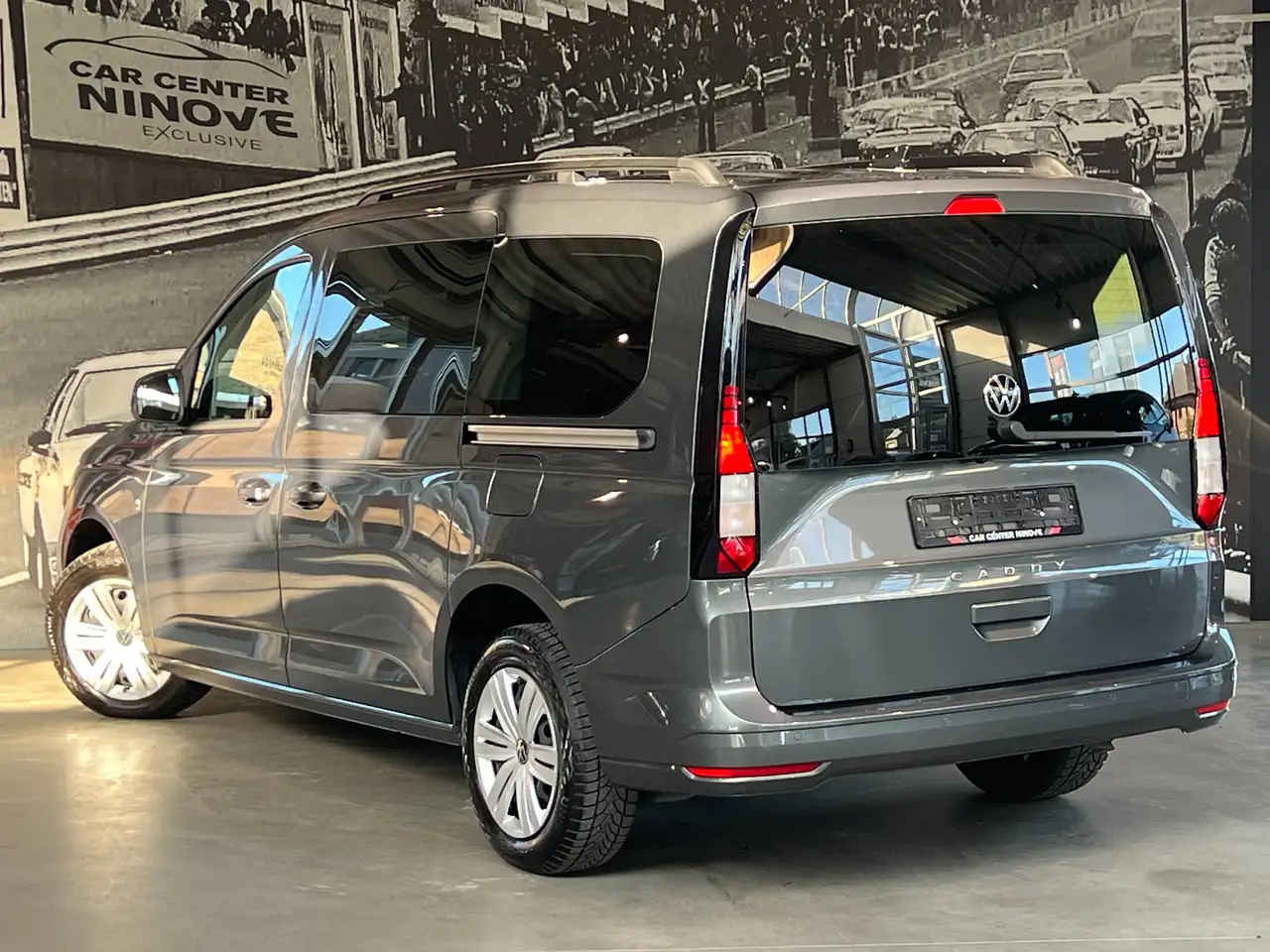 Volkswagen Caddy Maxi Combi Plus 2.0 TDi 5 pl. / Camera + Park Assist / Apple, миниатюра 3