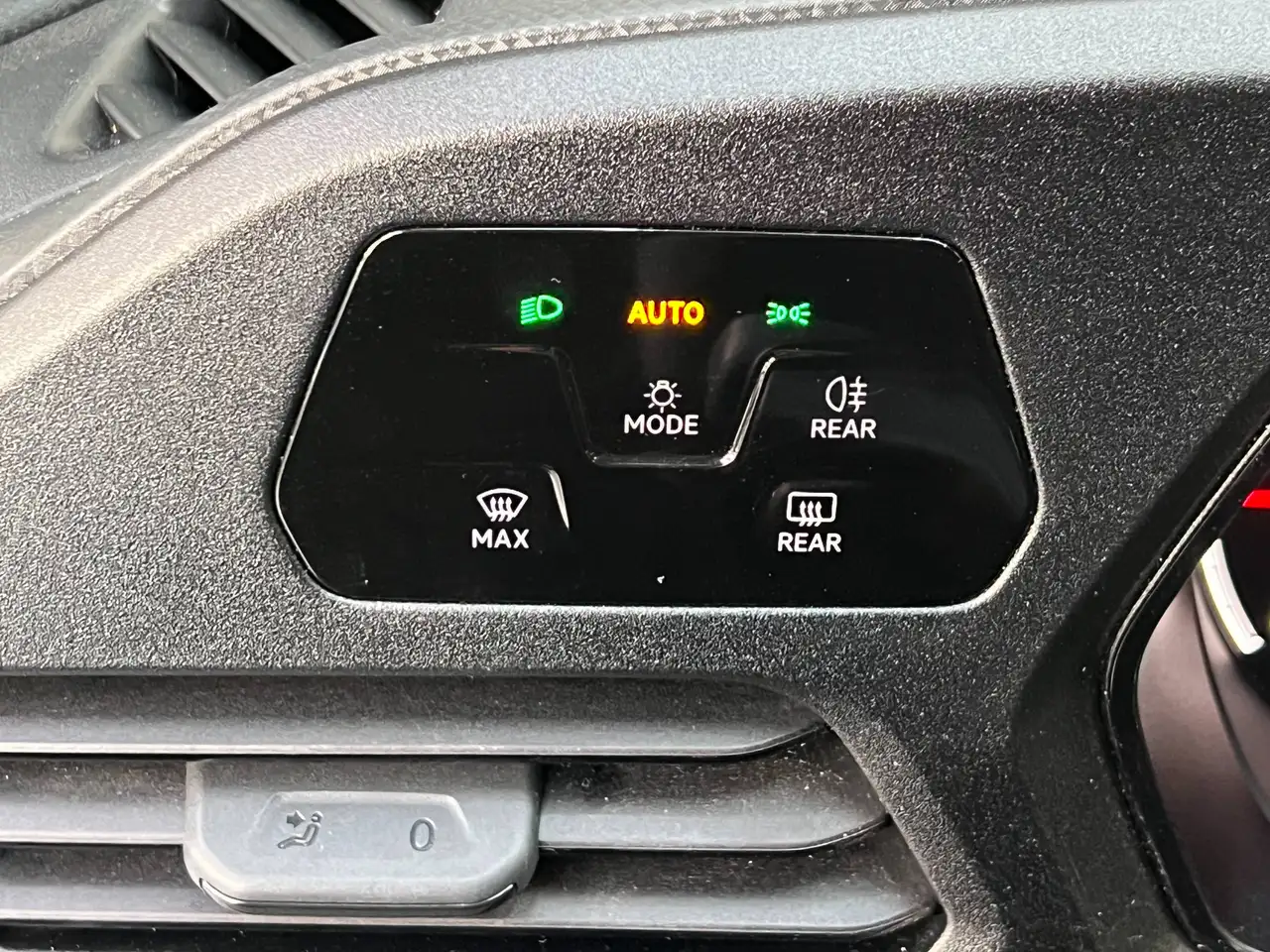 Volkswagen Caddy Maxi Combi Plus 2.0 TDi 5 pl. / Camera + Park Assist / Apple, миниатюра 20