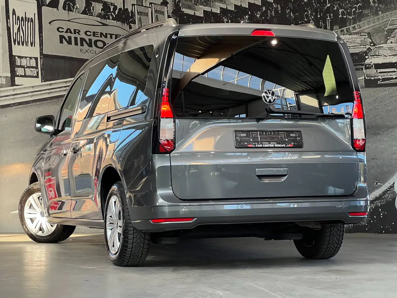 Volkswagen Caddy Maxi Combi Plus 2.0 TDi 5 pl. / Camera + Park Assist / Apple, миниатюра 4
