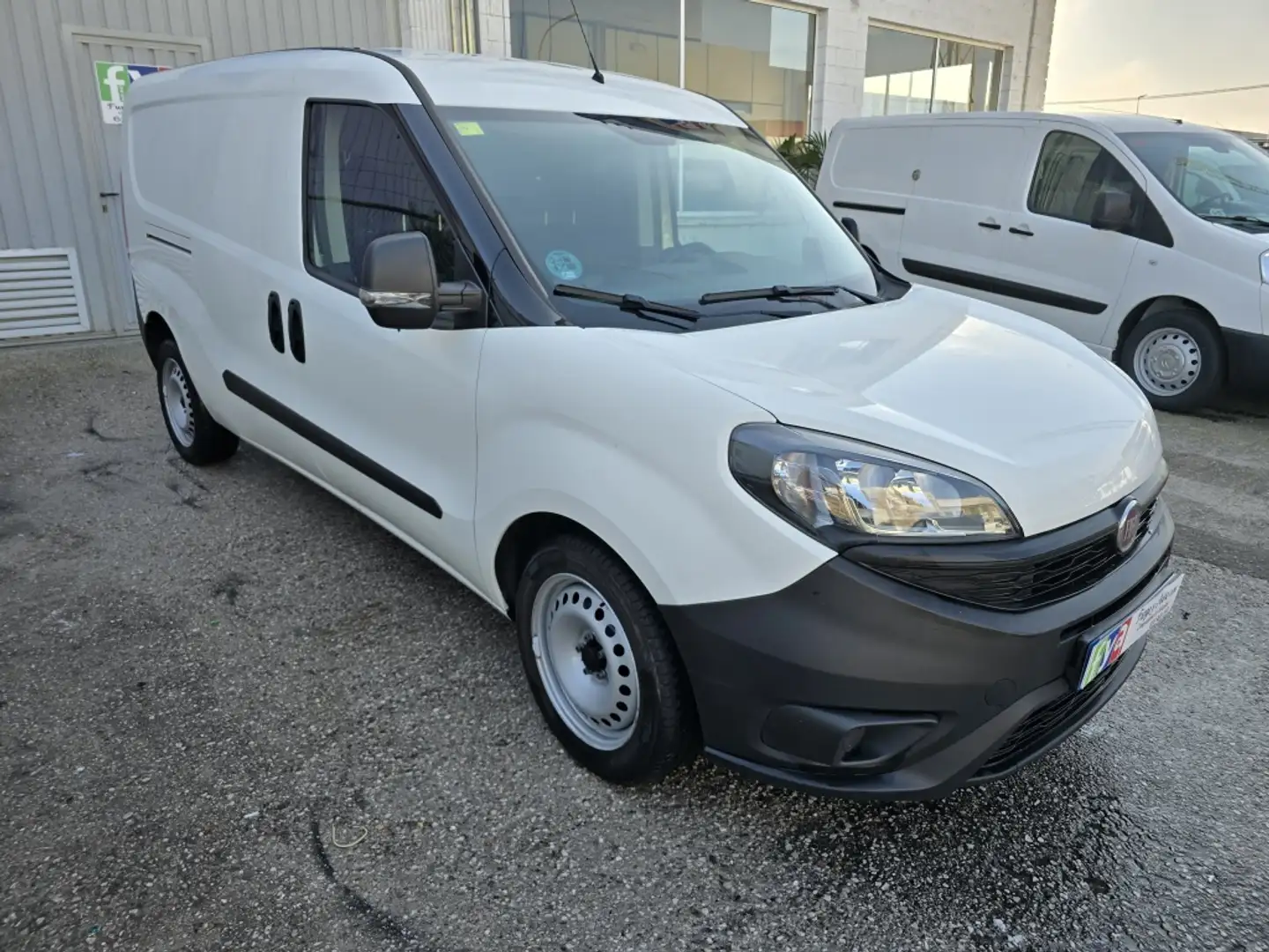 Fiat Dobló Cargo 1.6Mjt Base Maxi C. Aum. Blanco - 1