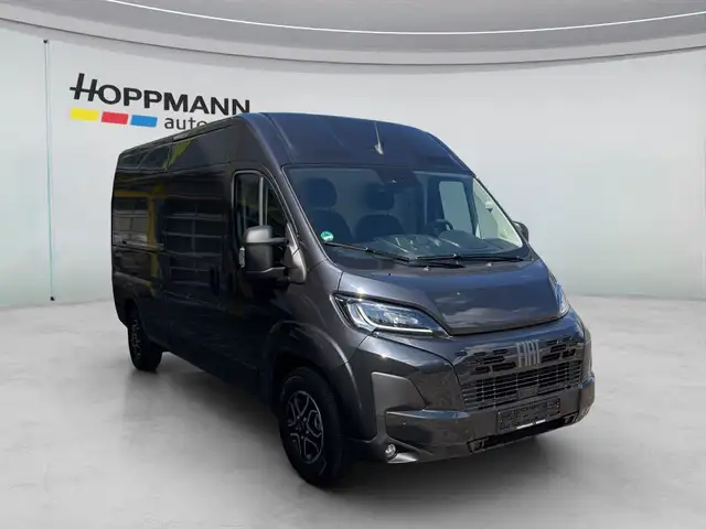 Fiat Ducato view 2