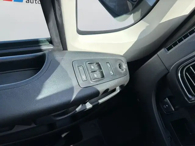 Fiat Ducato view 13