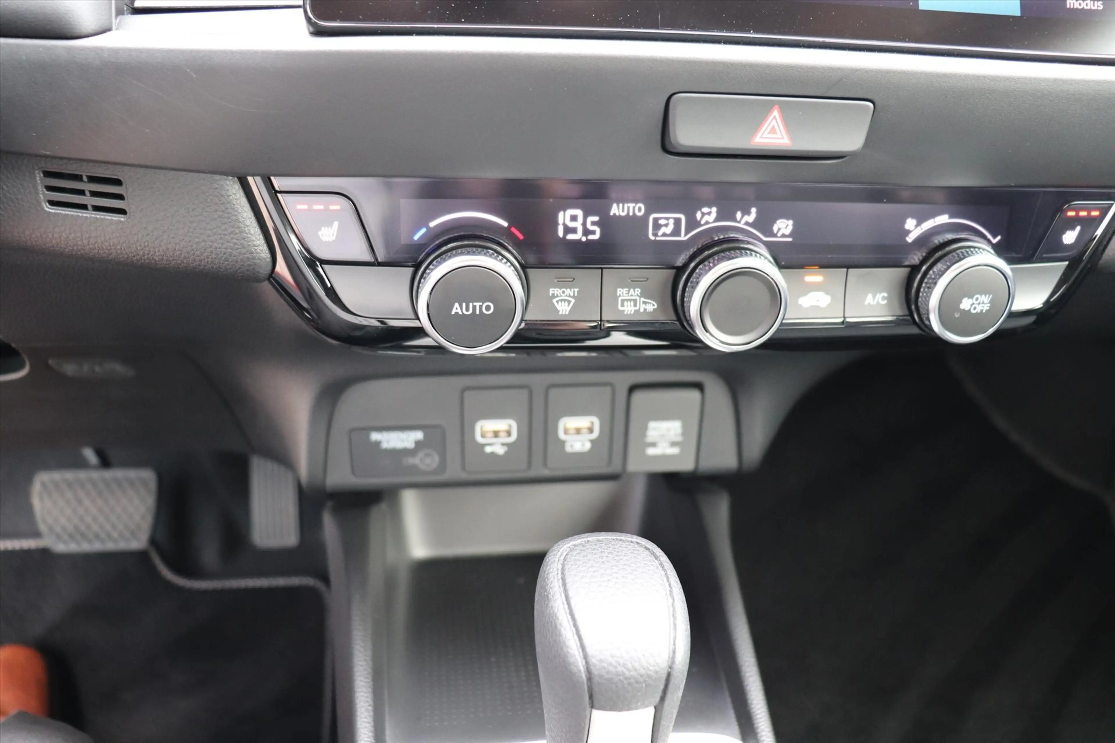 Honda Jazz 1.5 i-MMD 122pk Hybrid CVT Elegance — photo 11