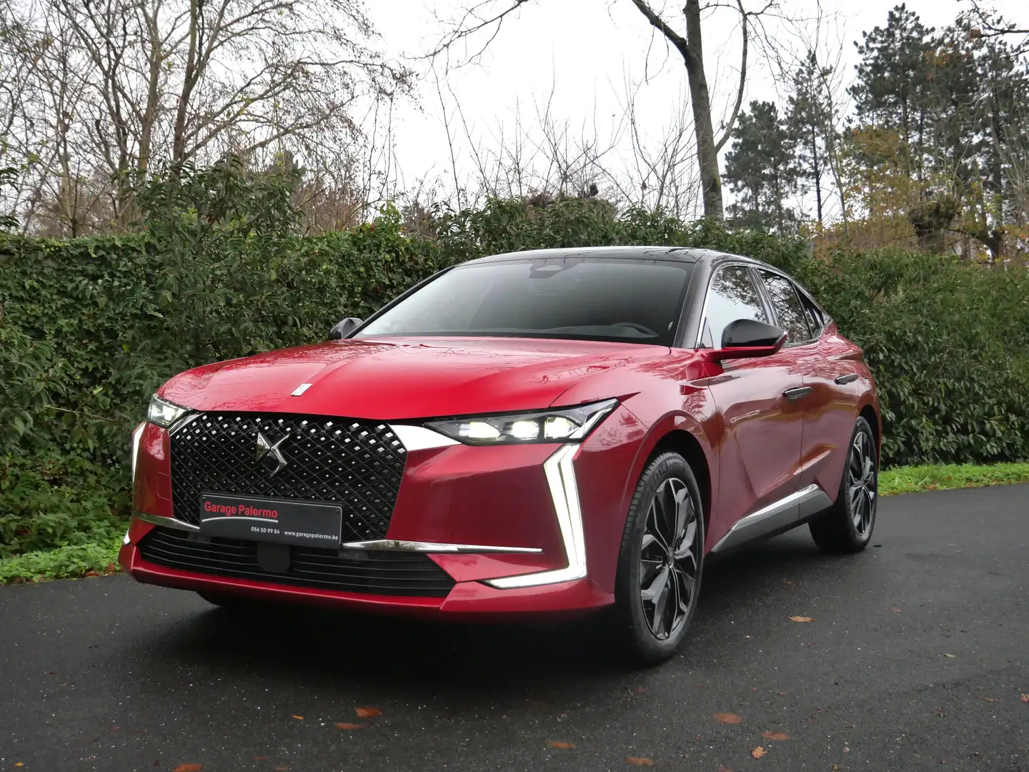 DS Automobiles DS 4 Rivoli E-Tense 225PK, 360°, Pano, Focal,... Red - 2