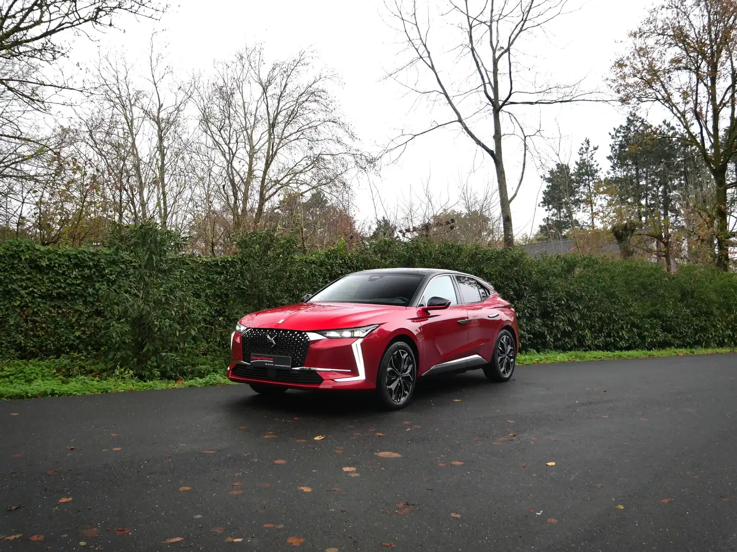 DS Automobiles DS 4 Rivoli E-Tense 225PK, 360°, Pano, Focal,... Red - 1