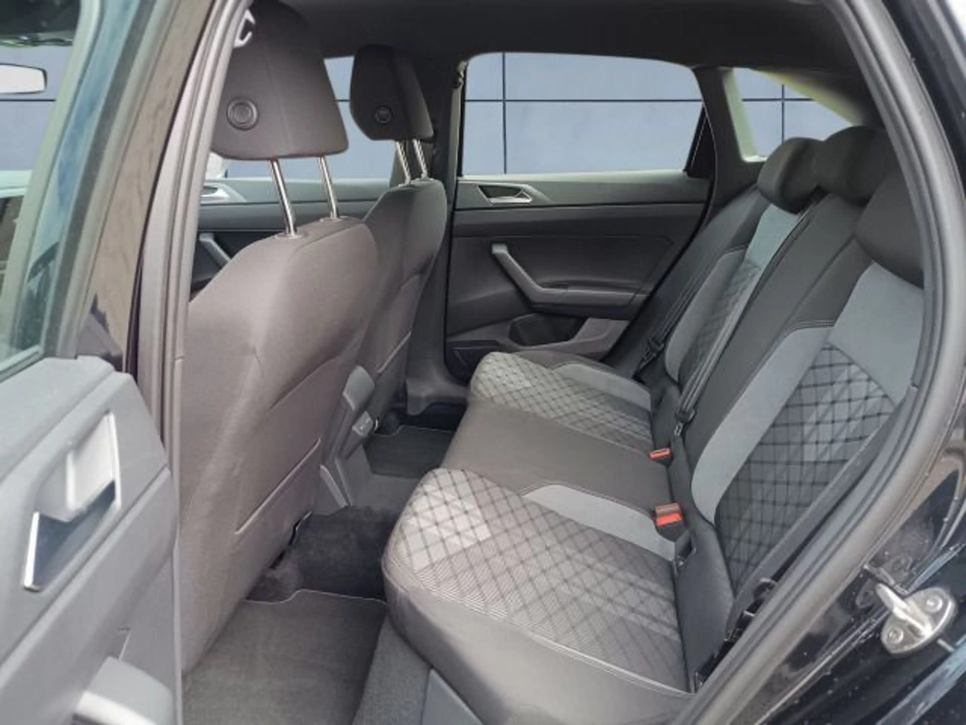 Volkswagen Taigo R-Line 1.5 TSI DSG Rear View, ACC, LED — photo 10