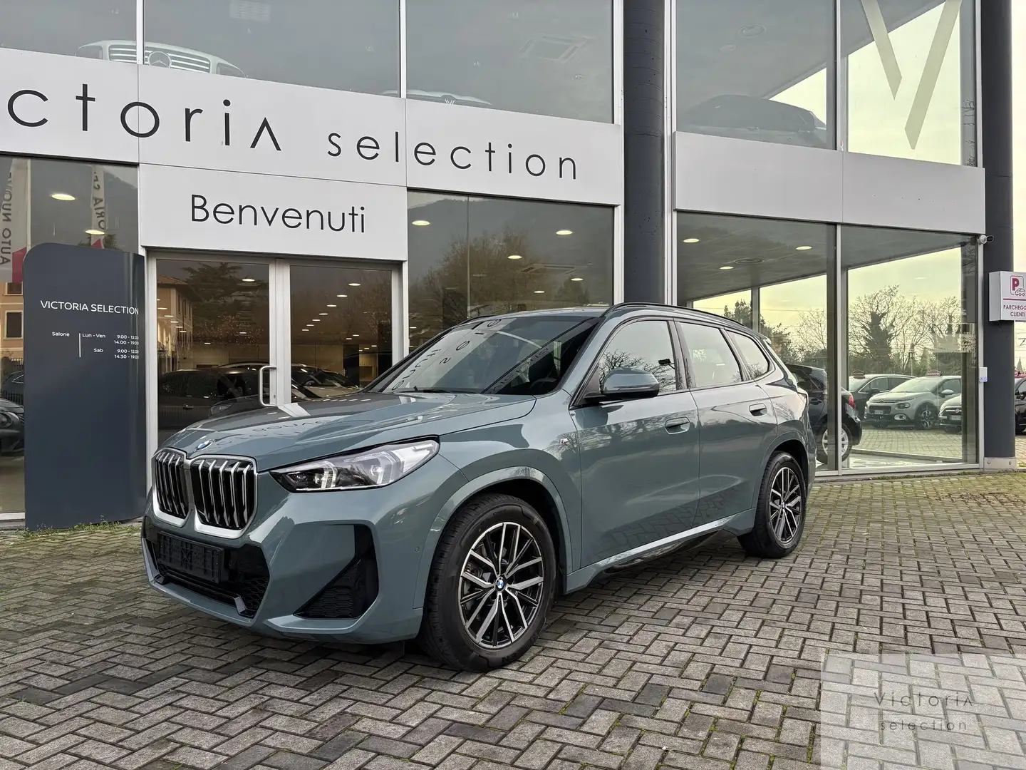 BMW X1 X1 SDRIVE 18D M-SPORT 150 CV C.AUTOMATICO CARPLAY Grigio - 2