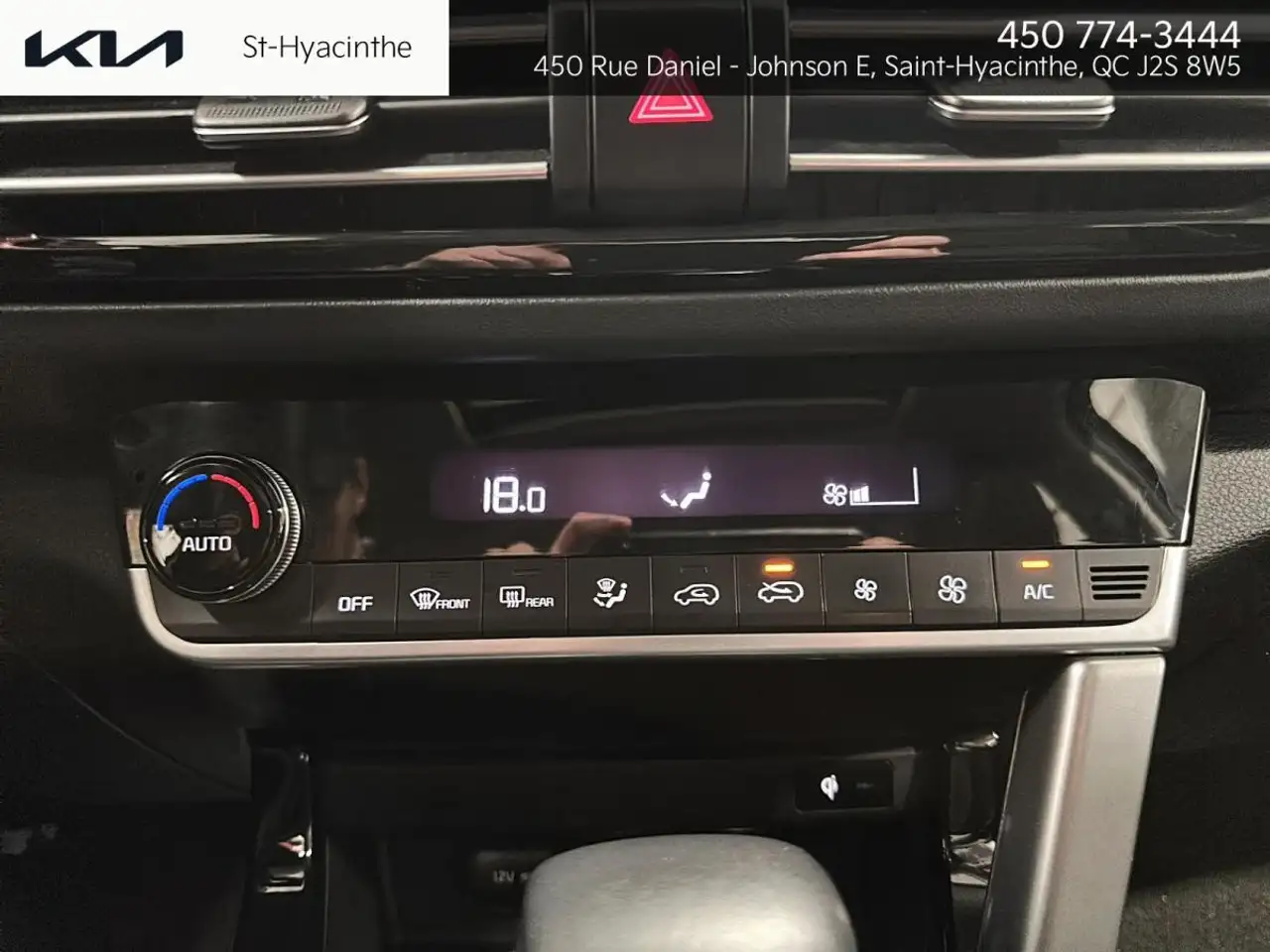 Kia Seltos снимка Kia Seltos