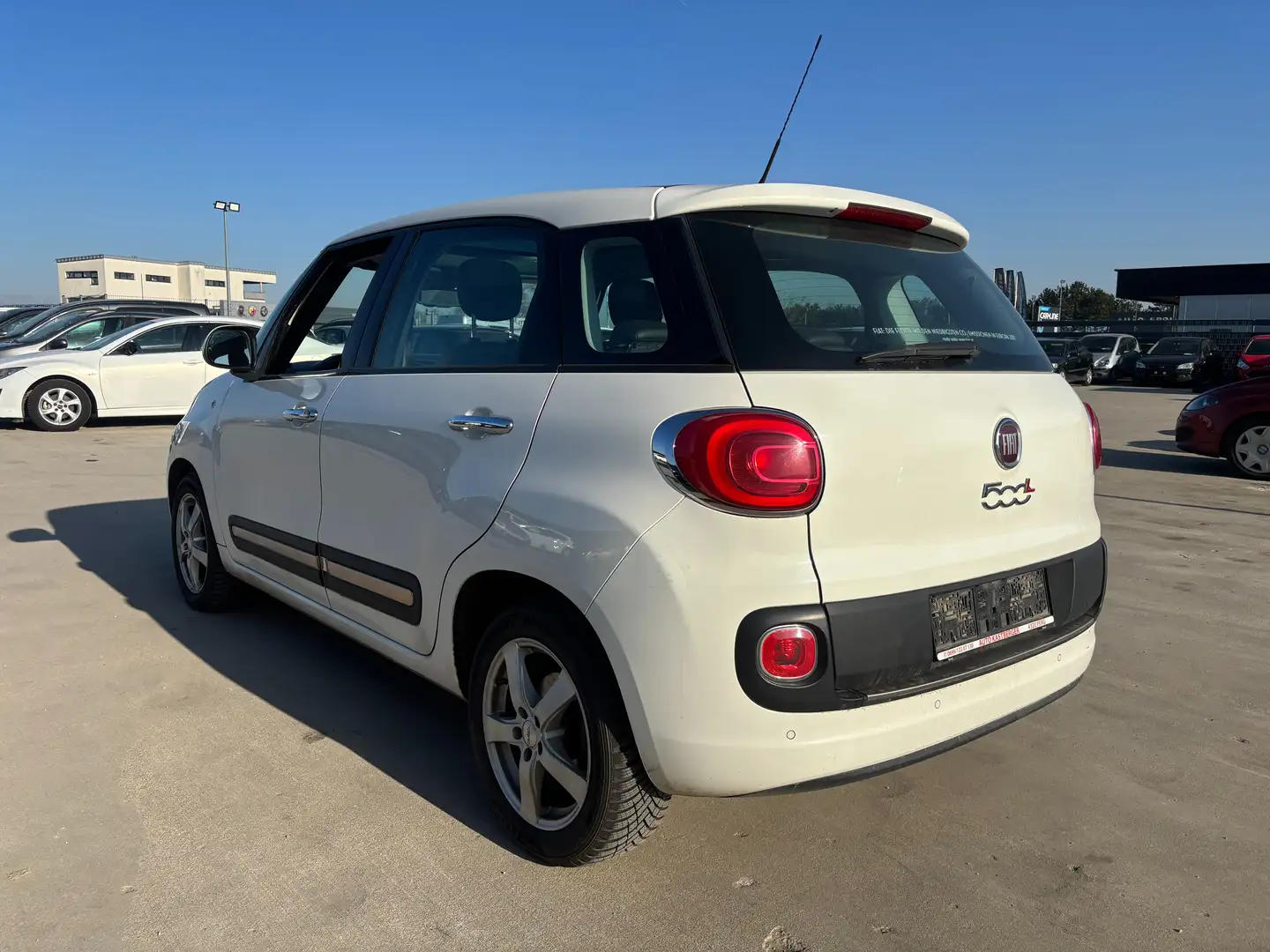 Fiat 500L Lounge *EXPORT* Weiß - 2