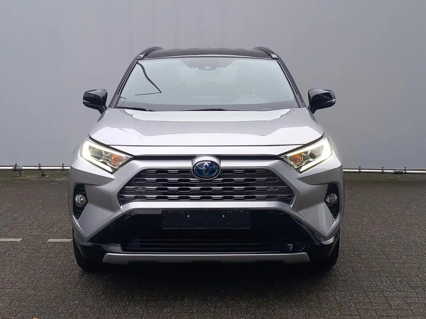 Toyota RAV 4 2.5 Hybrid AWD Bi-Tone 1650kg Trekgewicht Zilver - 2