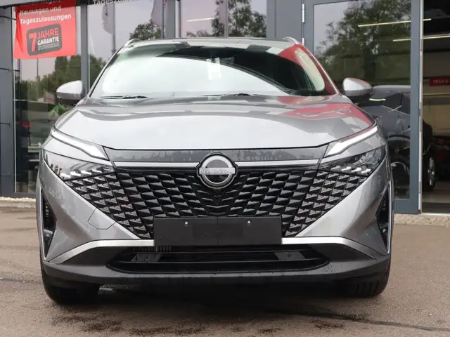 Nissan Qashqai view 5