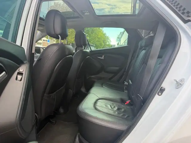 Hyundai Ix35 view 13