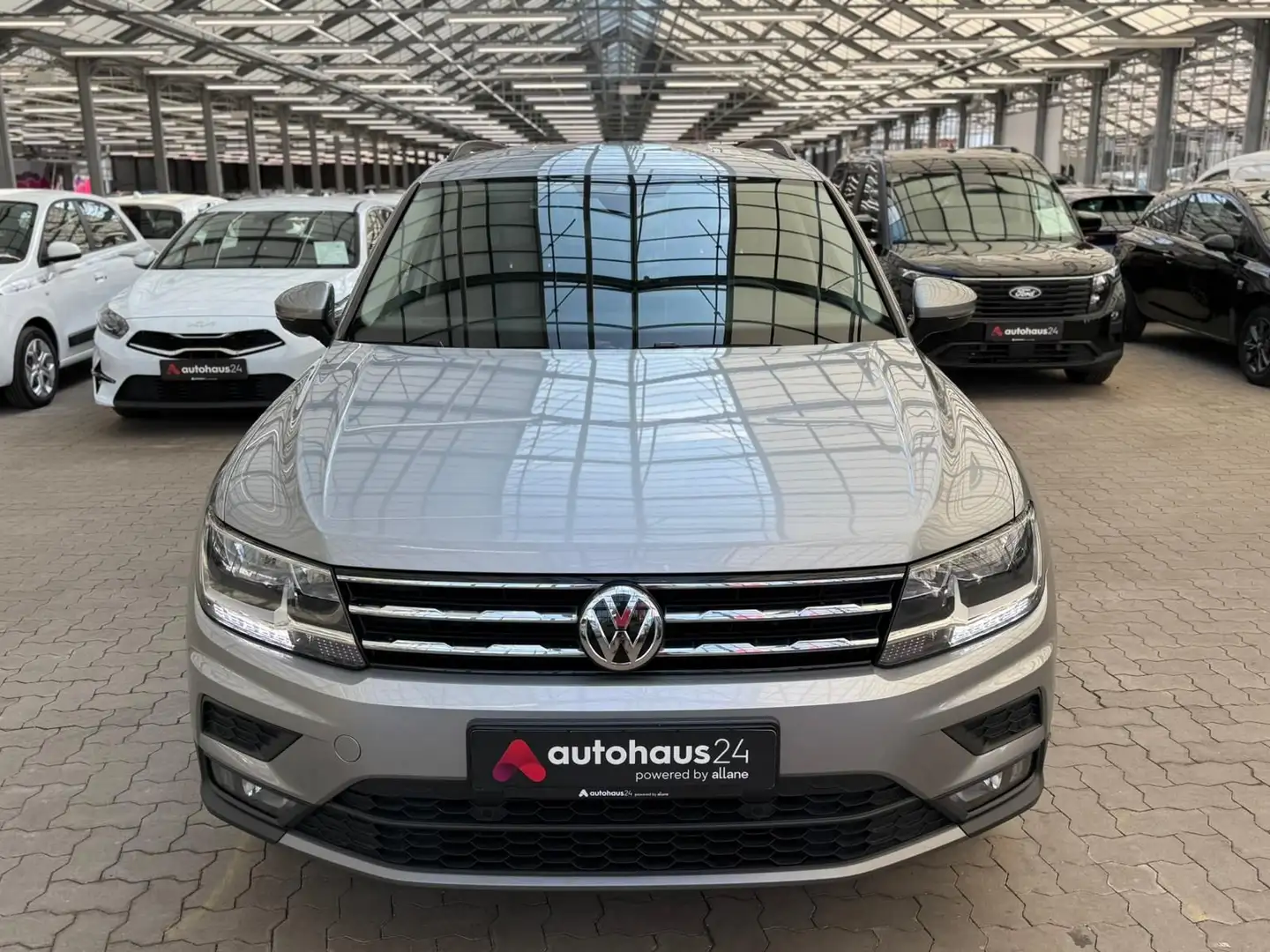 Volkswagen Tiguan Allspace 1.5 TSI  Trendline|Navi|PDC Silber - 2