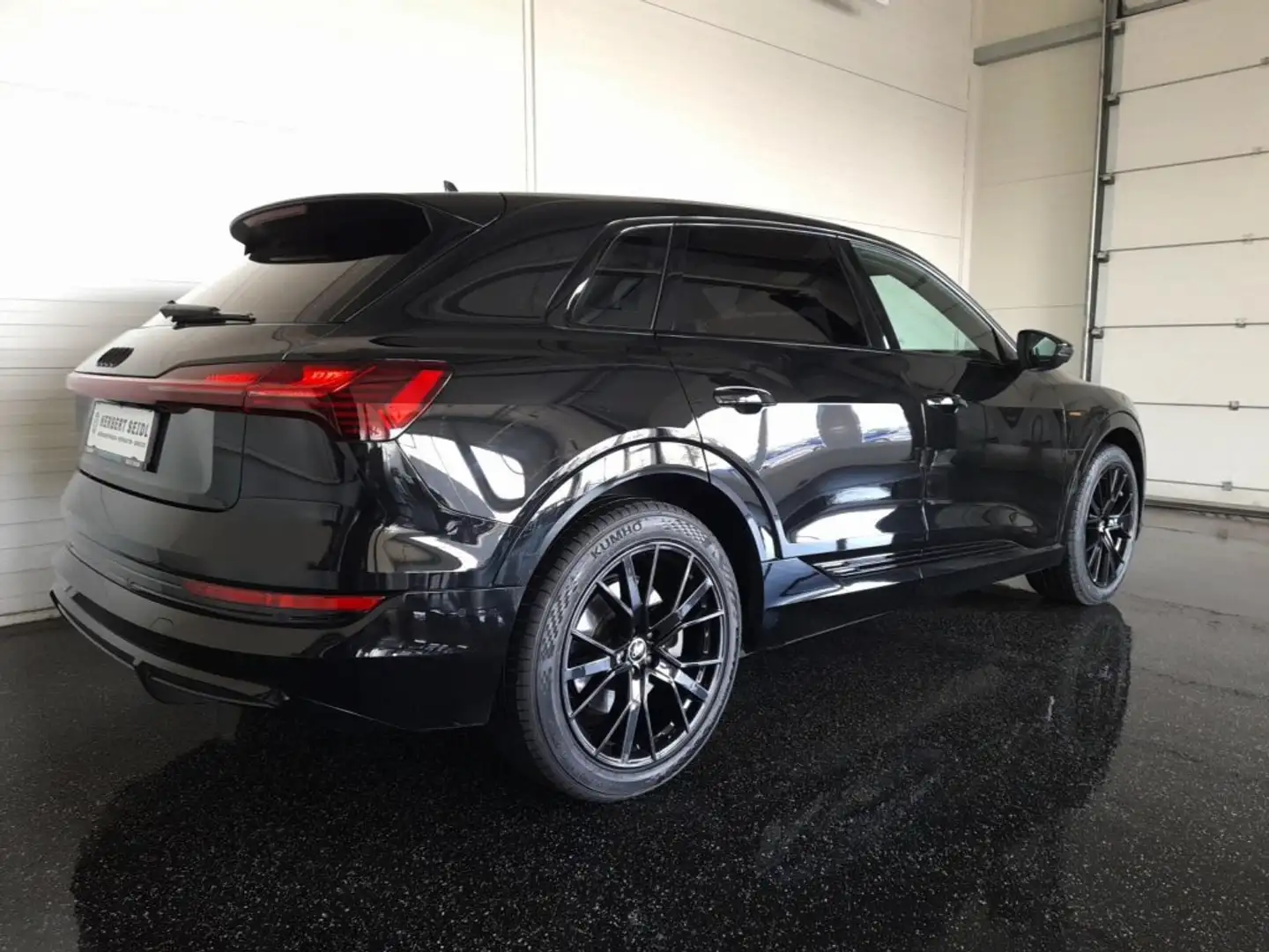 Audi e-tron 50 quattro S-LINE BLACK *NP: 83.706,- / 21 ZOLL / SPORTLENKRAD / OPTIKPAKET / KAMERA* Schwarz - 2