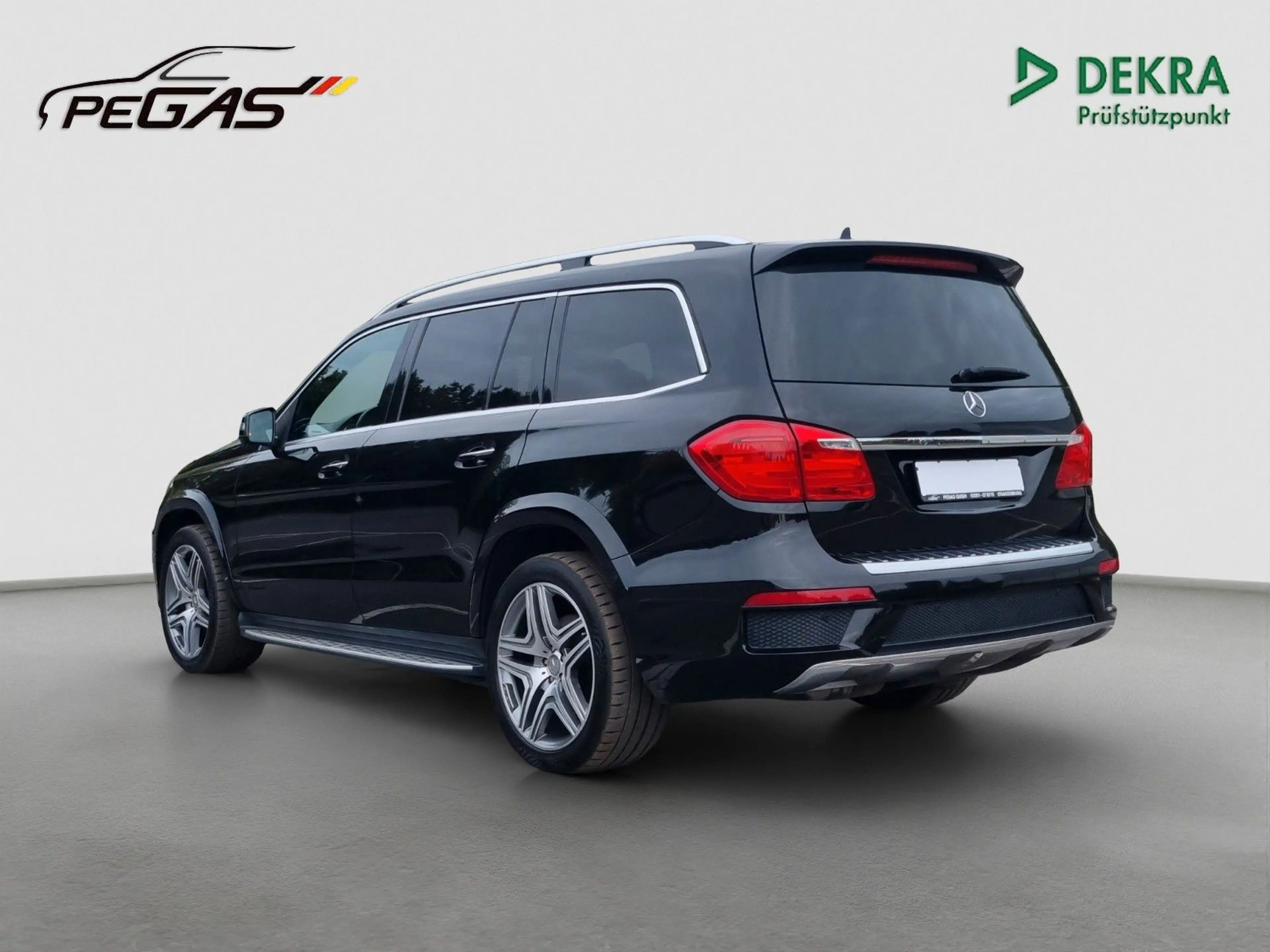 Mercedes-Benz GL 350 GL350 BlueTec 4x4 AMG-Optik TÜV/SERVICE/GARANTIE — photo 5