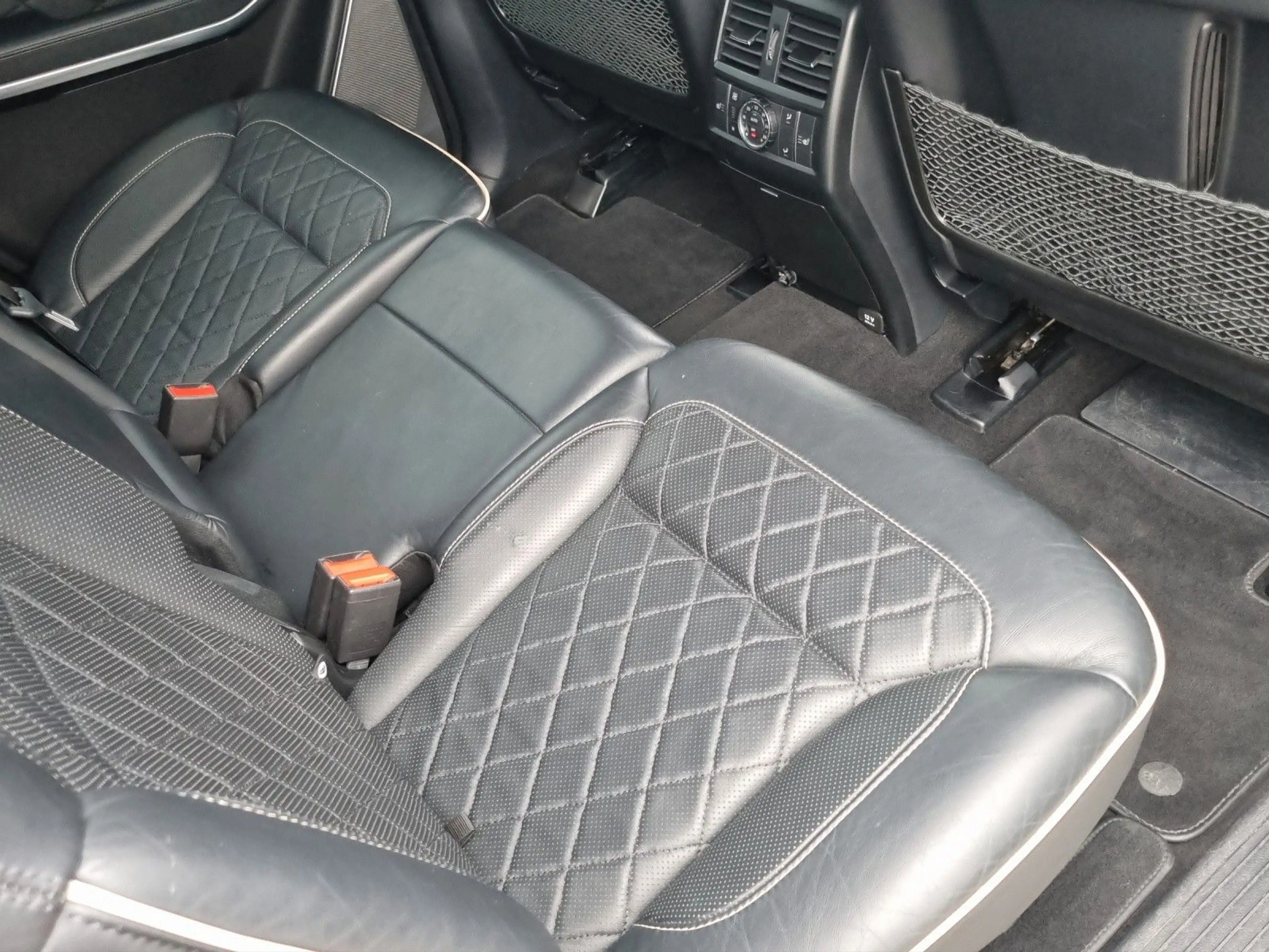 Mercedes-Benz GL 350 GL350 BlueTec 4x4 AMG-Optik TÜV/SERVICE/GARANTIE — photo 12