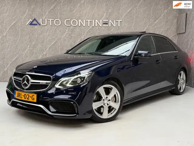 Mercedes-Benz E 500 4MATIC V8 408 PK RennTech