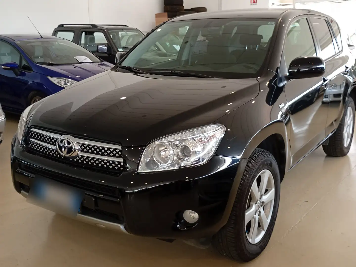 Toyota RAV 4 2.2 d-Sol 136cv 4x4 Fekete - 1